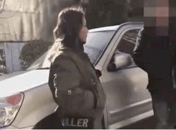 狗仔电梯爆料视频,揭秘娱乐圈不为人知的幕后故事 第2张 狗仔电梯爆料视频,揭秘娱乐圈不为人知的幕后故事 第2张