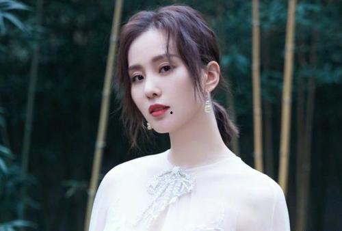 刘诗诗爆料肖战了吗视频,独家爆料视频揭秘真相 第3张 刘诗诗爆料肖战了吗视频,独家爆料视频揭秘真相 第3张